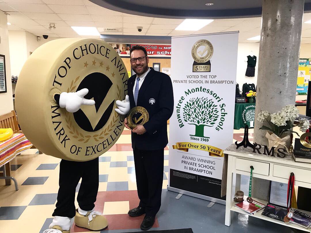 TheRealToppy's tweet photo. Schools are teaching the future generation! @RowntreeSchools  is part of that. Congratulations on the win once again as the 2019 Top Choice Private School in Brampton 🎉🎉 https://t.co/FAfwbr7Nti