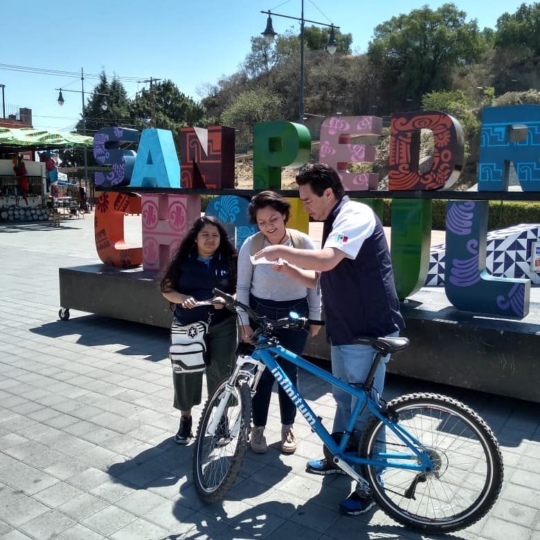 CarlosCuerna's tweet photo. Vía @infinitum En vacaciones 🏖️ ☀ 🏖️ 🏝️ ven #ARodarEnInfinitum 🚲 en Cuernavaca, Morelos, México 🇲🇽 
Por ser #Macronet #Infinitum te presta hasta 4 bicis 🚲 🚴 🚲 🚴 en Ciclopista Cuernavaca 🚴 Av. Juan Pablo II, colonia Vista Hermosa #Cuernavaca #Morelos https://t.co/Kbq2TZrEsa https://t.co/aimfIb3oTa