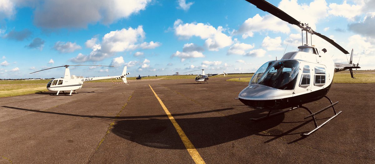 All the fleet out enjoying the sun today! You can just about make out G-OETI hovering on the grass taxiway