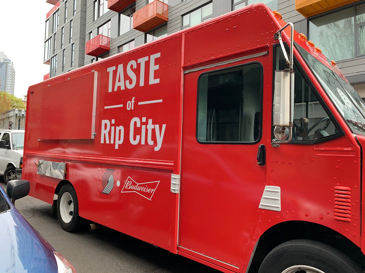 BrixTavern tweet media