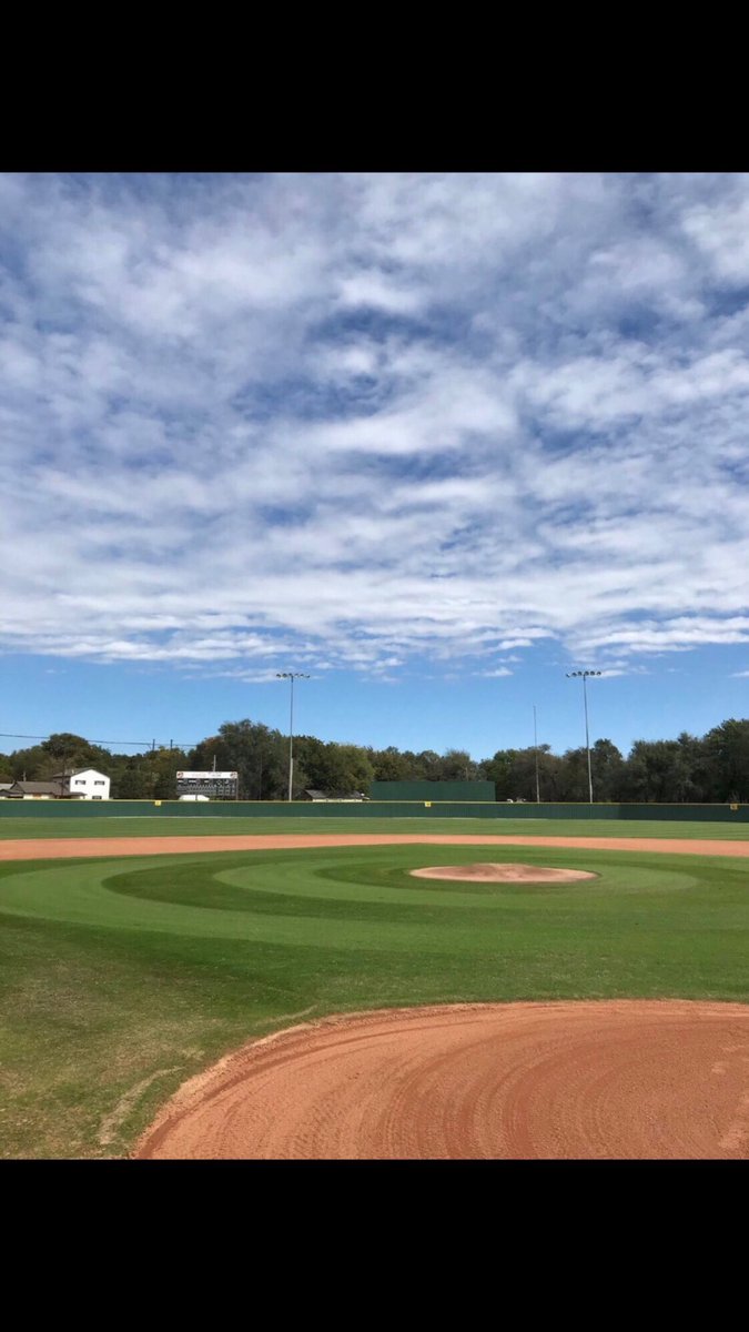 artzberger39's tweet photo. Extremely blessed and excited to announce my commitment to @CowleyCollege  to further my baseball and academic career. Big thanks to @BrockBuckingham for giving this opportunity and God for allowing me to play the game I love at the next level. https://t.co/nuu7qzZcGi