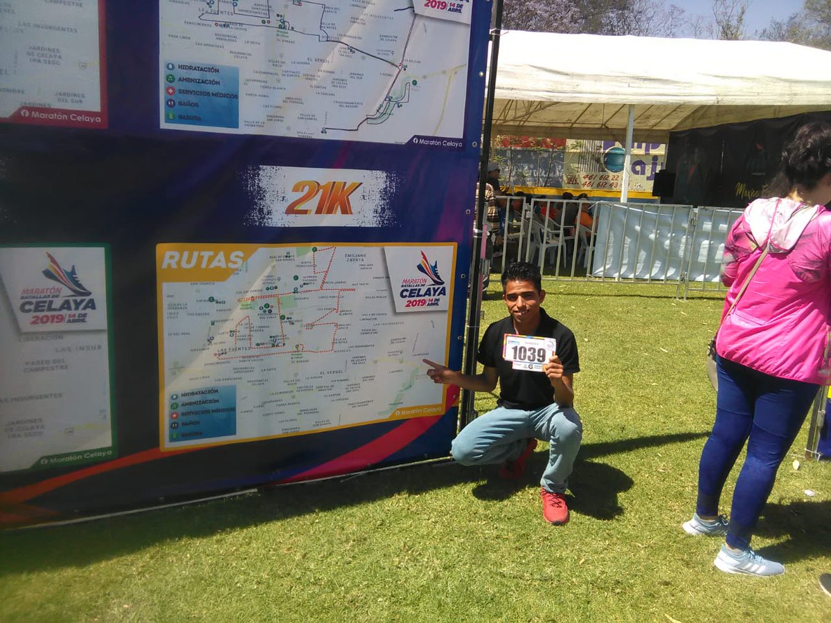 J_dmoreno's tweet photo. Todo listo para disfrutar mañana el @maratoncelaya en compañía de mi hijo #DanielsinTwitter #YoElegiCorrer
#LosCobardesTeam #13AlaVista🏅 #DiosCorreConmigo #HastaElTorzón https://t.co/Sp3tDy9ifJ