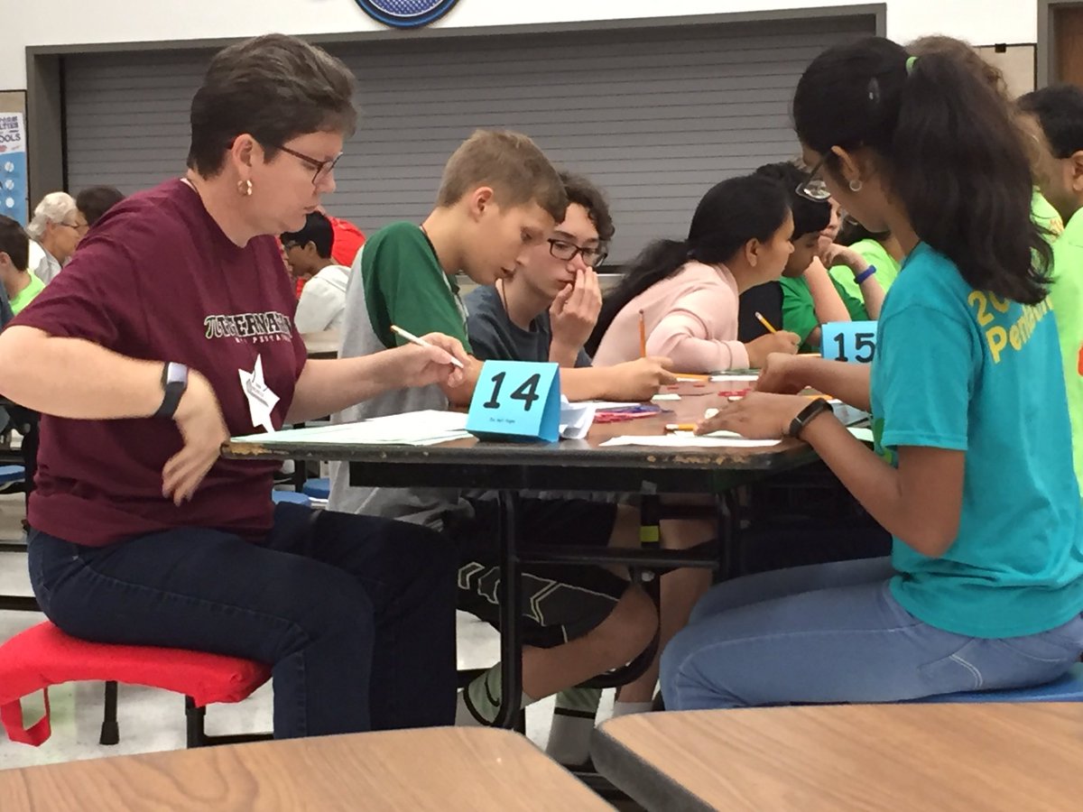 dsmathquilter's tweet photo. Thankful for our parent volunteers monitoring games at Math Pentathlon. Couldn’t do without them. #SSMSyr2 #mathpentathlon #ssmsmath #IAMDSISD https://t.co/HzQGPSvcrt