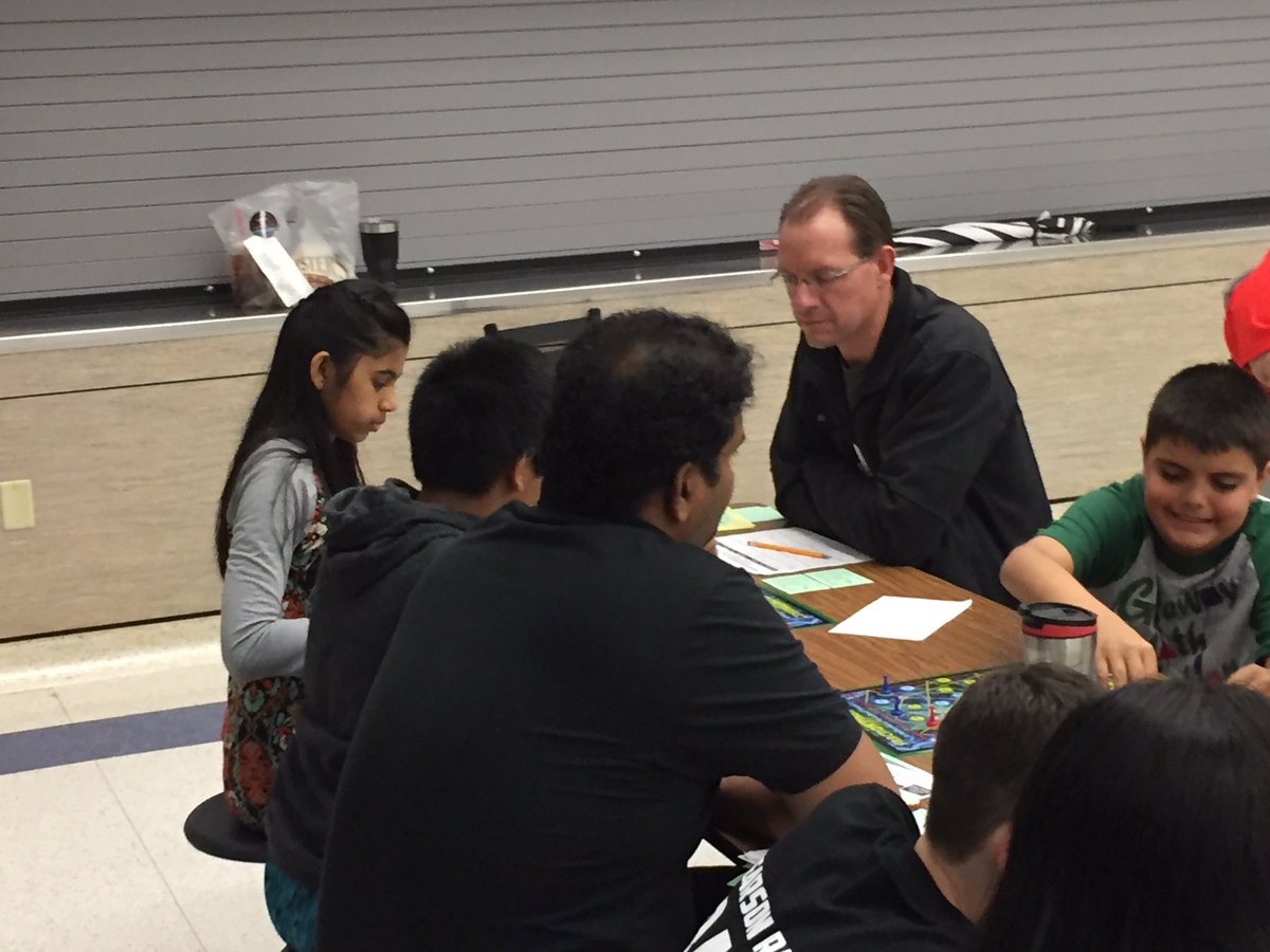 dsmathquilter's tweet photo. Thankful for our parent volunteers monitoring games at Math Pentathlon. Couldn’t do without them. #SSMSyr2 #mathpentathlon #ssmsmath #IAMDSISD https://t.co/HzQGPSvcrt