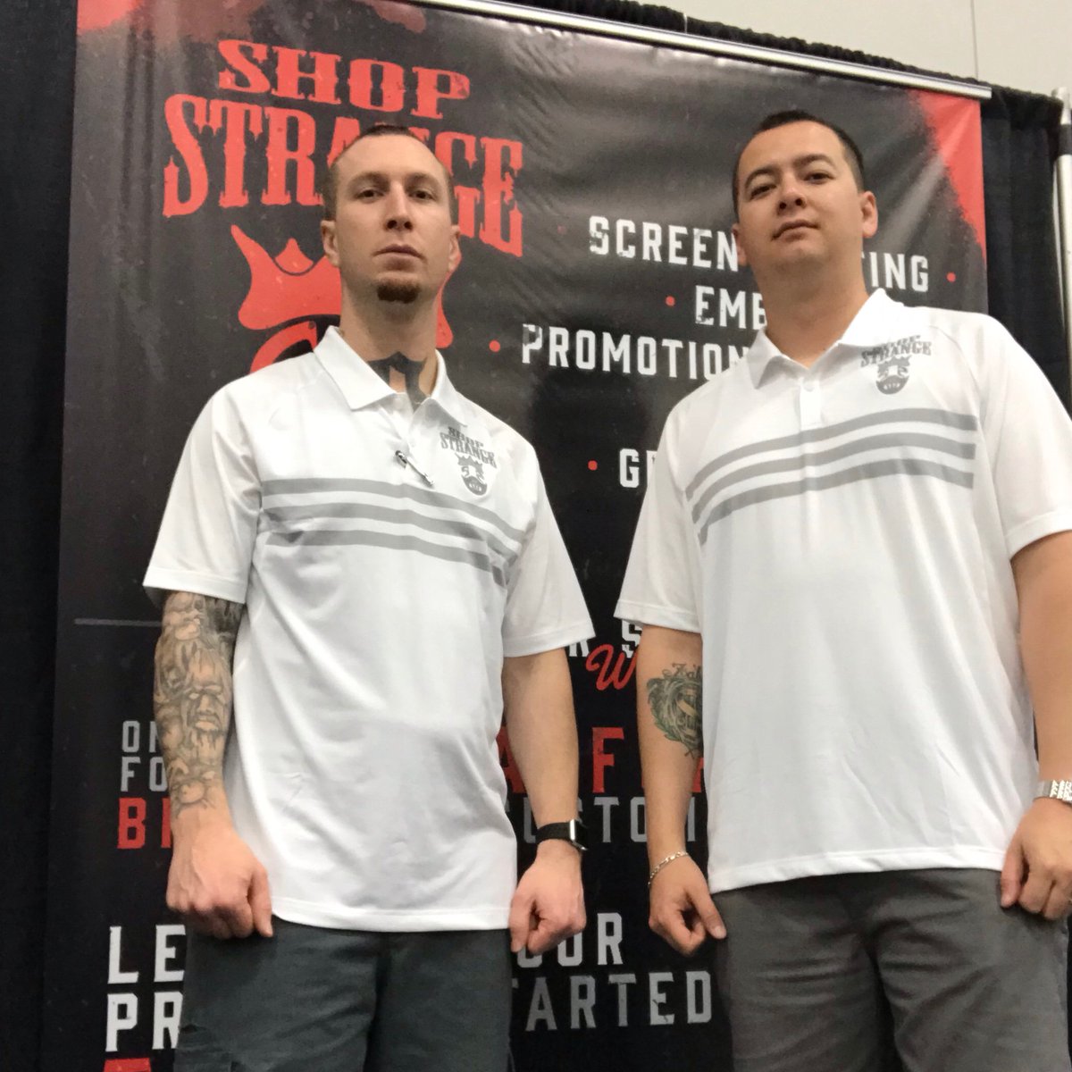 ShopStrange's tweet photo. @ShopStrange Networking events is where we shine! #portland #oregon
.
.
https://t.co/TBp6VQ4EMo
.
#shopstrange #thelogoguys #branding #marketing #screenprinting #embroidery #boothdisplays #logos #art https://t.co/duQrRLRpED