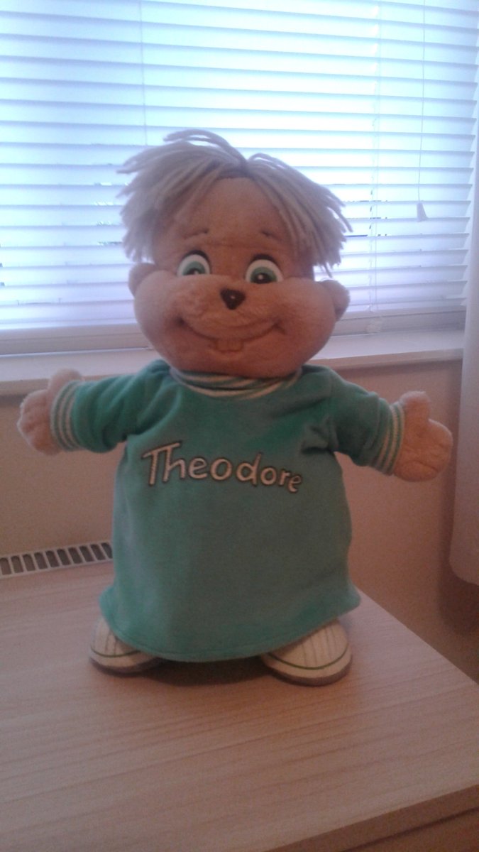 TheMunkinator's tweet photo. Got this fella a while back now, but mustn't forget him! Super rare, too! Thanks, @Alvittany95 !
#alvinandthechipmunks #alvinandthechipmunkscollection https://t.co/ZZaoPnpTUa