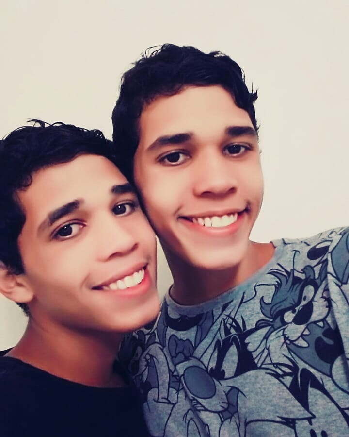 OnlyOne53473640's tweet photo. O teu amor me atrai a um lugar mais perto!!!
O teu amor me atrai a um lugar mais fundo!!!
#fomeesede #juliavitoria https://t.co/VxDs7jcNSM