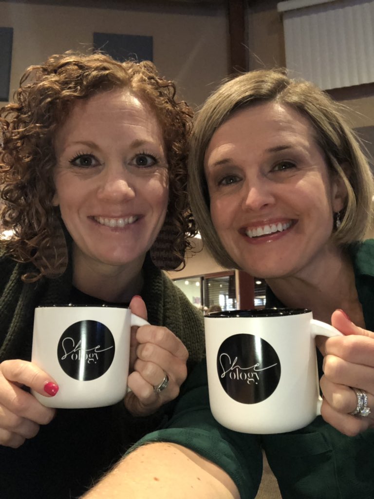 confidencecoac3's tweet photo. Learning so much today from Bo Stern @ Speakology. Excited to spread the message of confidence to our kids! #confidencecoachesforkids #kidchat #positivepants https://t.co/9vF05bZwDo