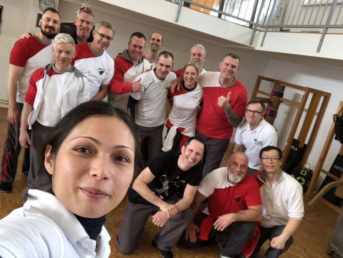stefanfiege's tweet photo. Top Start ins @EWTO_official Lehrgangswochenende in Neuss mit @EuZhongXinDao @NataliePinguine @GM_Kernspecht 🙏🏻 https://t.co/rrXNFBewq3