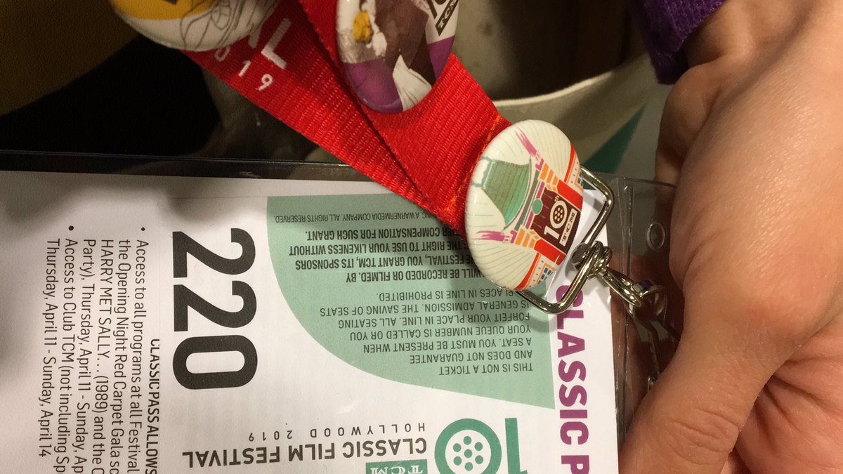 katlbff5's tweet photo. #sleeplessinseattle will be kicking off #day3!!
#tcmff #tcmff2018 #tomhanks #hollywood https://t.co/XR5Oigyq06