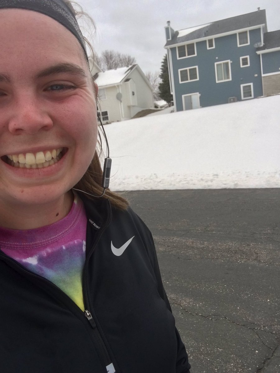laura_jean45's tweet photo. Self-care Saturday (or 10k training day)! #eitherworks #aprilsnow #bringsmayflowers? #feelgreat https://t.co/X6wqIrRYCq