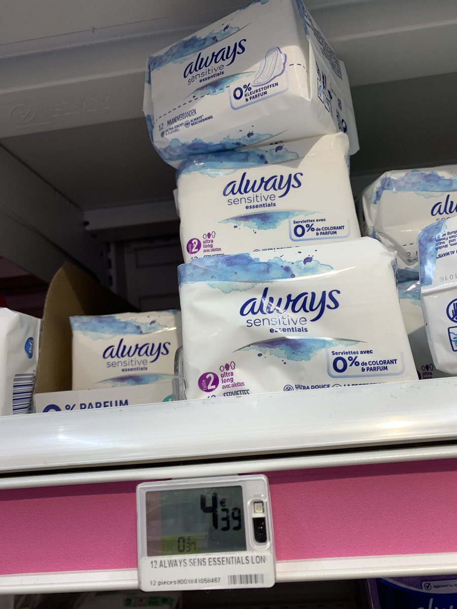 robyn_bynro's tweet image. Avec produit colorant et parfum / sans produit et parfum