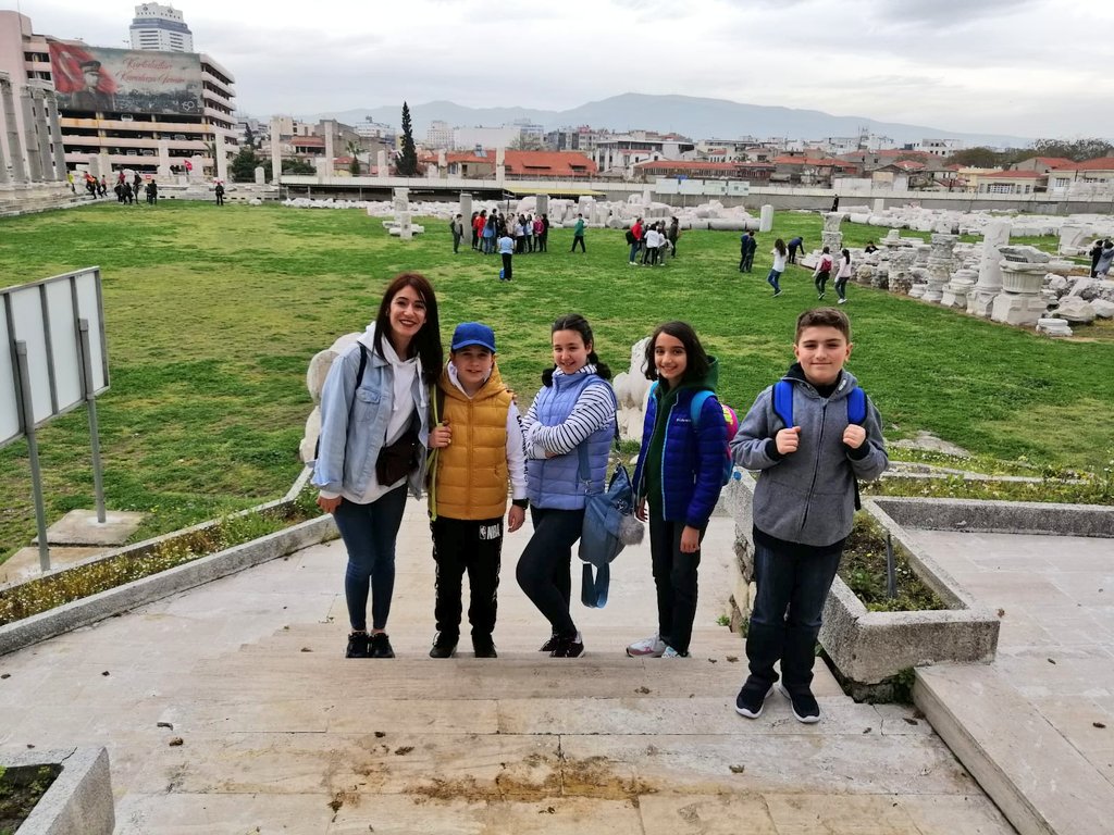 bk_Ankara50YIL's tweet image. Future Problem Solving International (FPSI) Türkiye finalleri için Ankara 50.Yıl ekibimiz İzmir'de.. #FPSI #futureproblemsolving