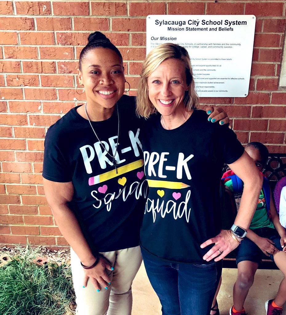AmiBrooks4's tweet photo. Blessed with the best! ๐#preksquadgoals #lovemyjob #prek4al #alprek https://t.co/mWgs2JYgQH