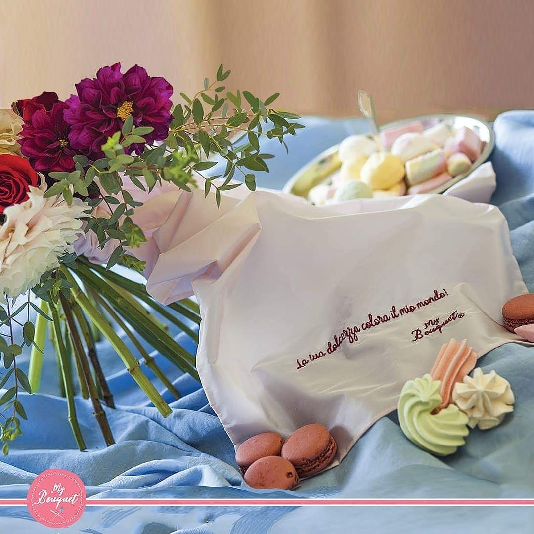 La frase d'amore scelta da Federica: 

"La tua dolcezza colora il mio mondo"
#MyBouquet ❣️
#UnicoComeTe 💐

#bouquetsposa #13Aprile #sposa #bouquet #matrimonio #wedding #weddingbouquet #fiori #flowers #moda #fiorimatrimio #floraldesign #amore ❤️