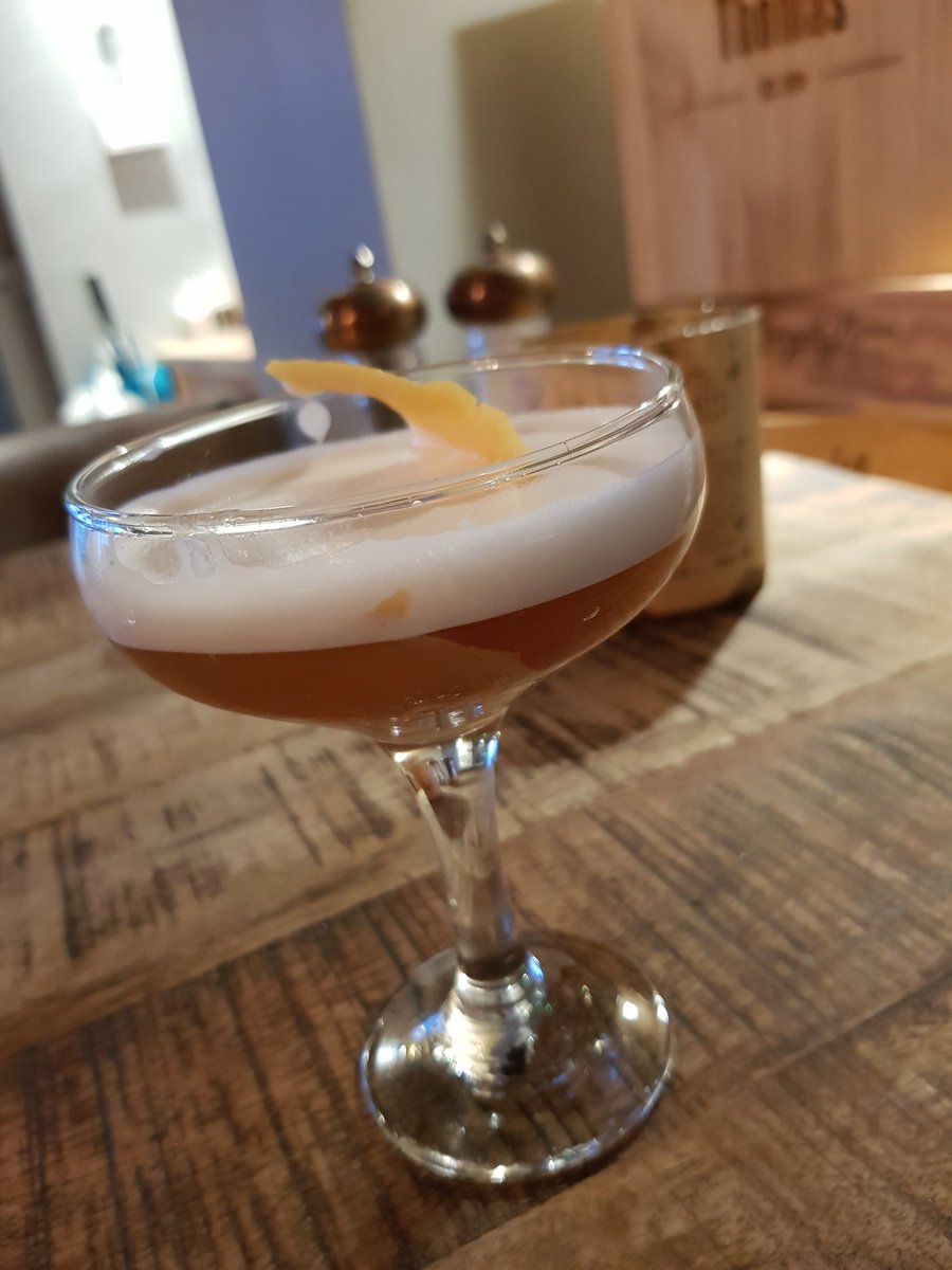 Trying out the new cocktail menu at <a href="/CosyCornerL/">Asiad</a>  This one is 'It Takes Two To Mango' 👌💕🍸