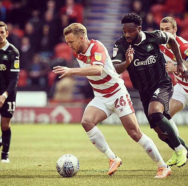 Coppinger26's tweet image. Another big win today, great first half performance, clean sheet and amazing support. #4winsinarow #4togo 👏🏻🔥⚽️