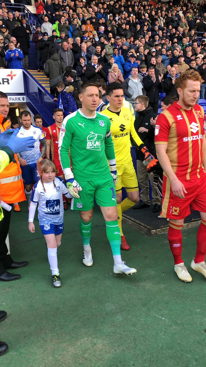 beckybrumpton's tweet photo. Thank you so much to everyone at @TranmereRovers 

What an experience 💙 Ava loved every minute of it. I think she has a few new favourites @jnorwood_10 @obanks_14 @scottydav1 @adambuxton8 .... thank you for making a girls dream come true 💙 https://t.co/CisgUrT46b