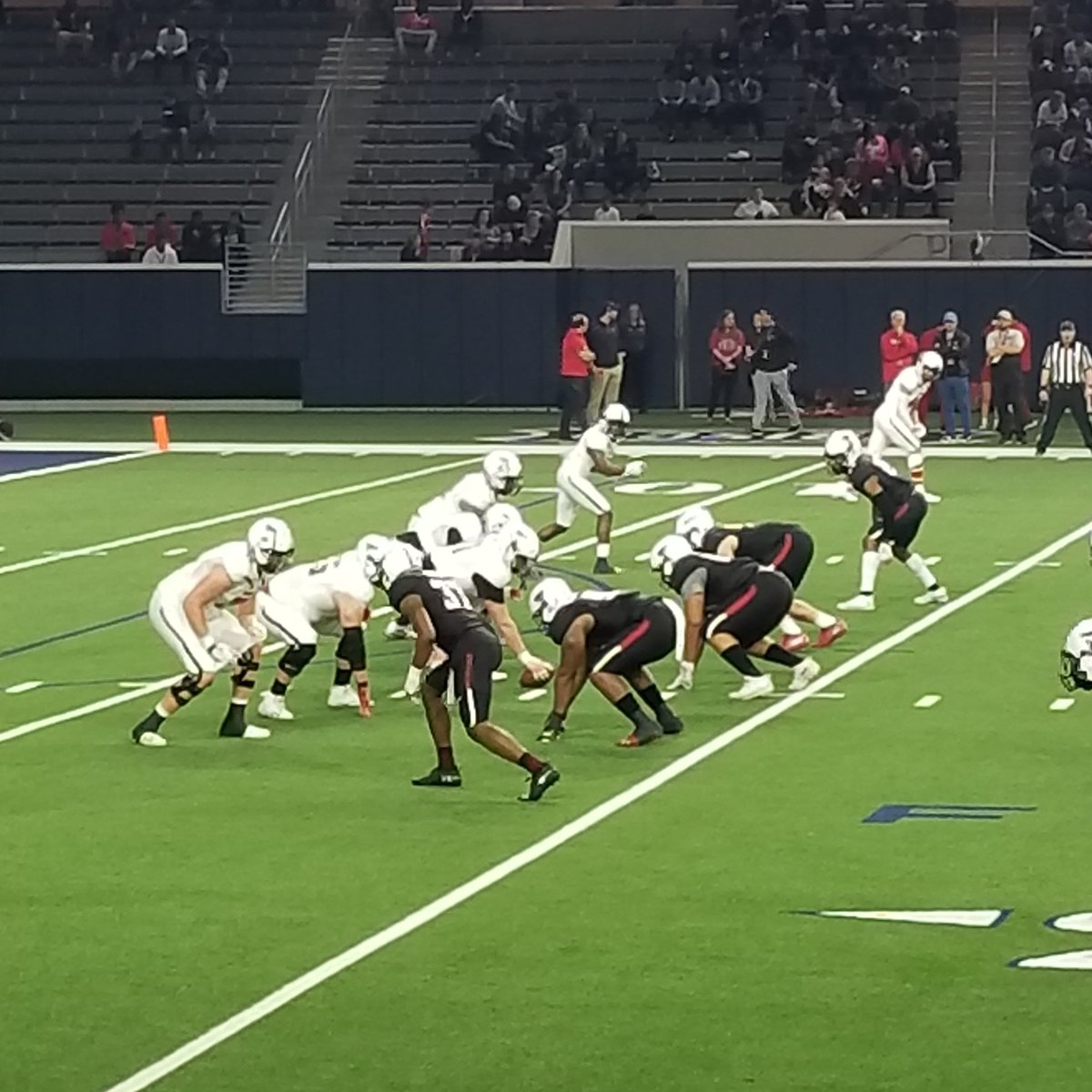 nate_heidecker's tweet photo. At the Texas Tech spring game!🏈🔴⚫ https://t.co/6iOBORnTUY