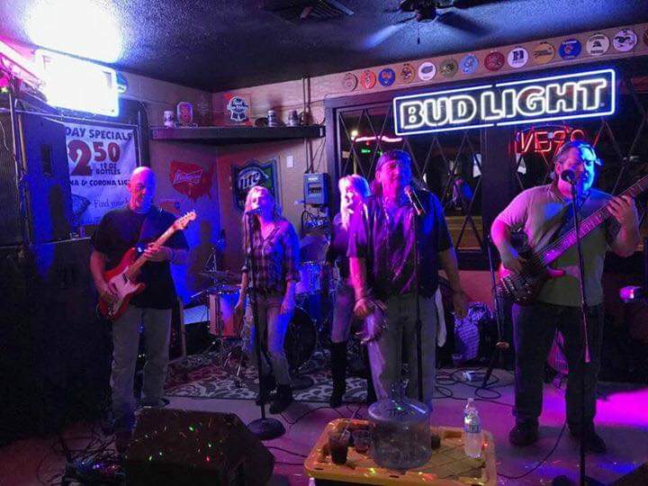 thetaphouse14's tweet image. Third Degree will be playing tonight! Come enjoy great music, drinks and great food! 
#fayettevillenc #veteranowned #downtownfay