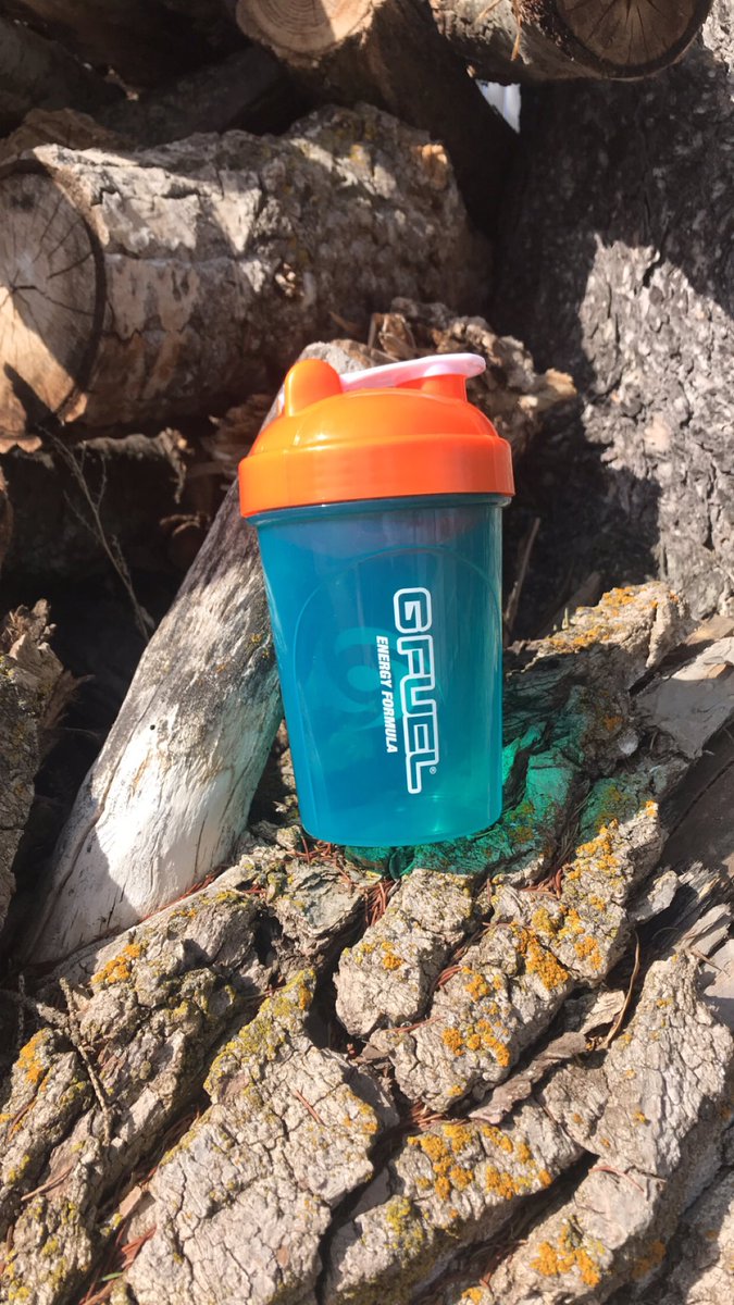 Fxmlyy's tweet photo. Get Your GFuel Shaker Cup At https://t.co/ADrQXKk3sX And Mix It With Your Favorite Flavor At https://t.co/ADrQXKk3sX (@GFuelEnergy / @GammaLabs) ⚡️💧 https://t.co/9e8p4cOhkL