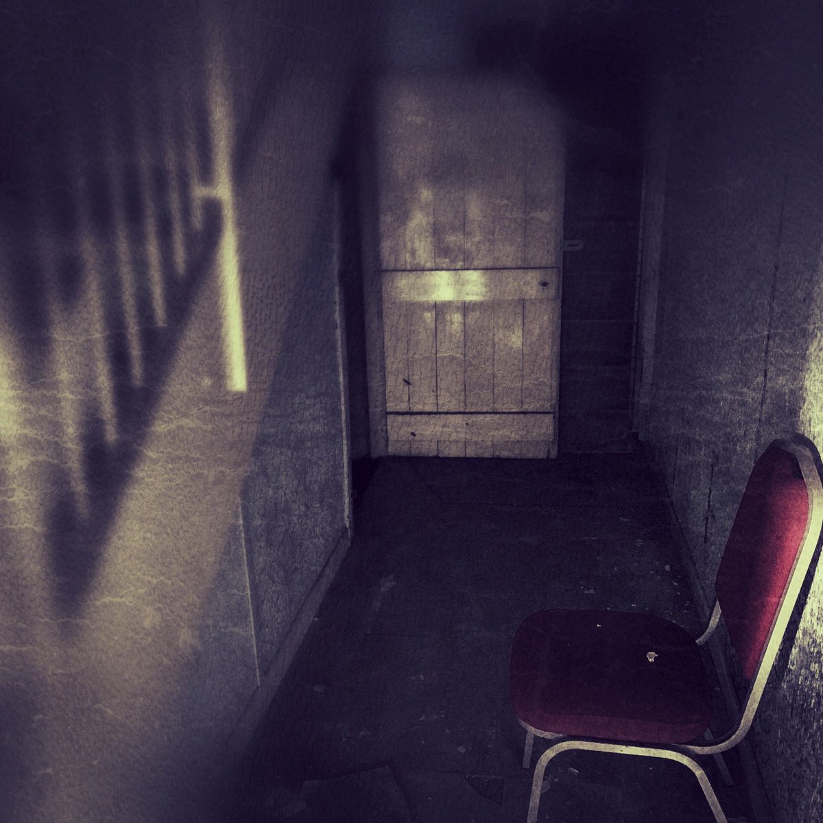 MapsOfTheLost's tweet photo. Please take a seat on the chair. He will come up the stairs from the basement and see you soon.

https://t.co/k3bn0NOoMD https://t.co/2vLWBZUu5C