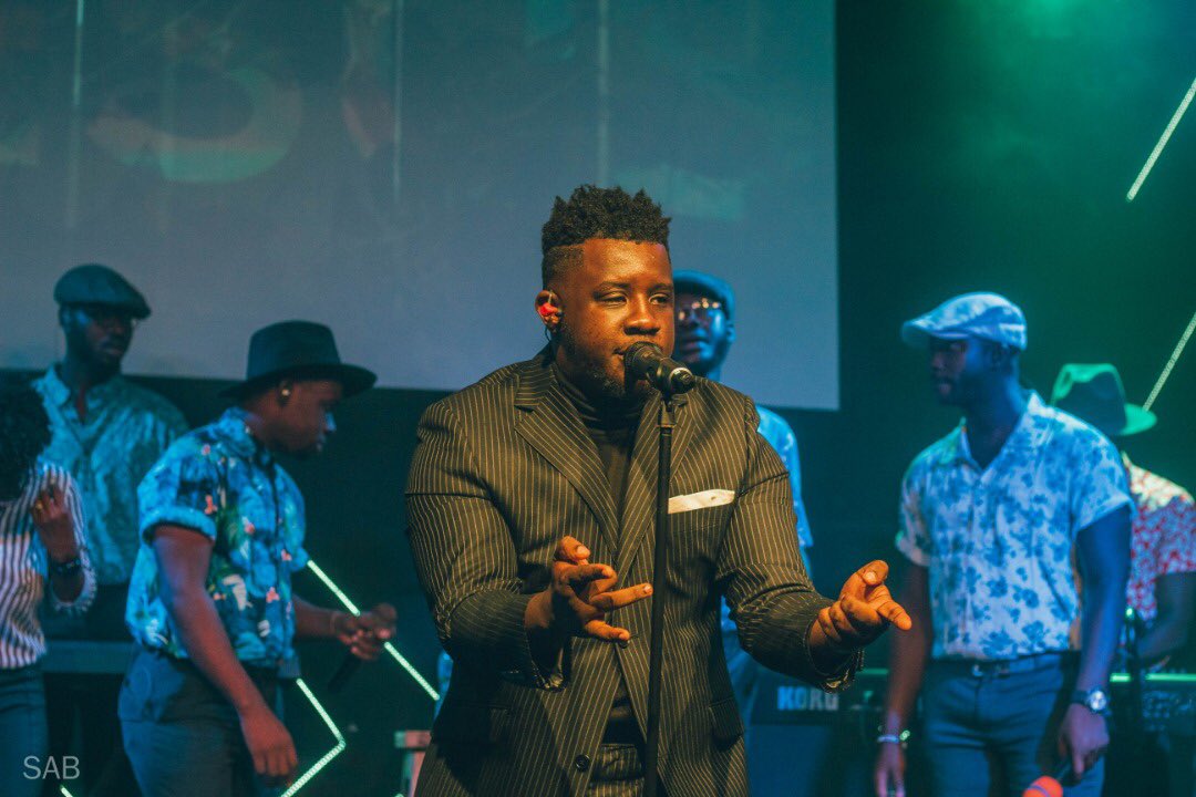 thisgospel__'s tweet photo. About a week ago 📸
Shots by me
#outofthebox
#davedamusicbox
#sabphotos https://t.co/yNLQGDKA1S
