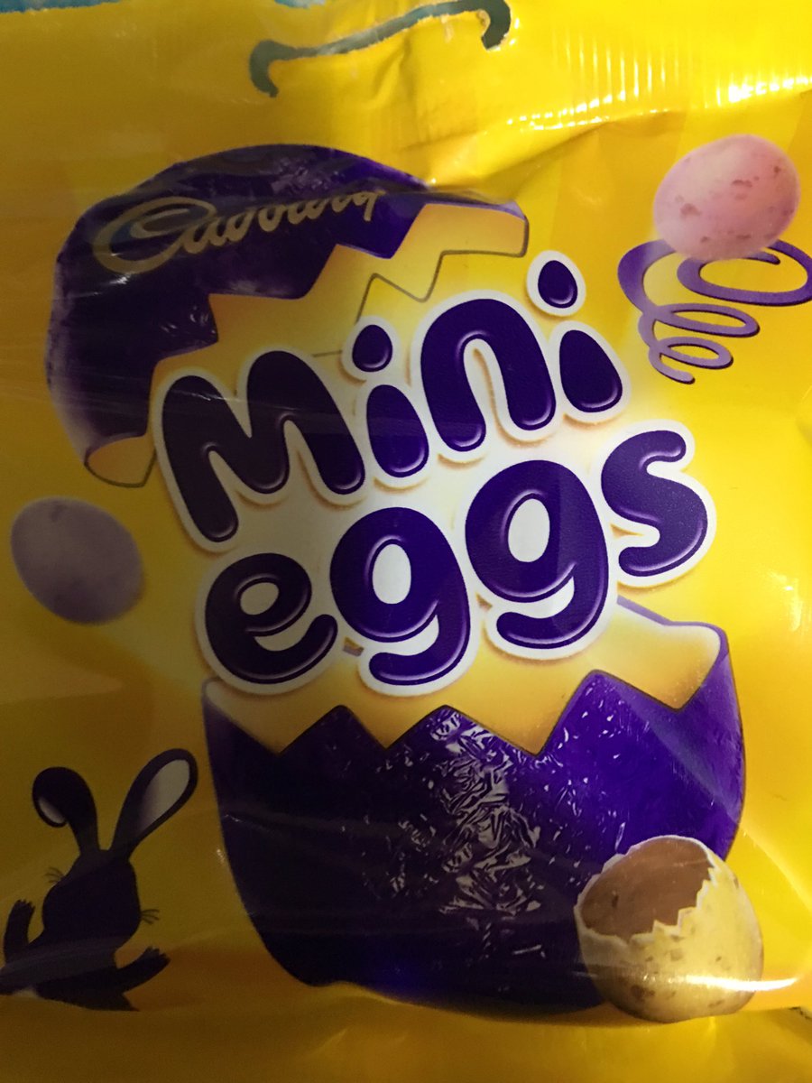 ycdillon's tweet image. I am going to blame @becx1970 and @Ceirwyn01 for any tweets later 😉 - thank you ladies 😉 🥂 

#notforgetting #justdrinkingandeatingchocolate