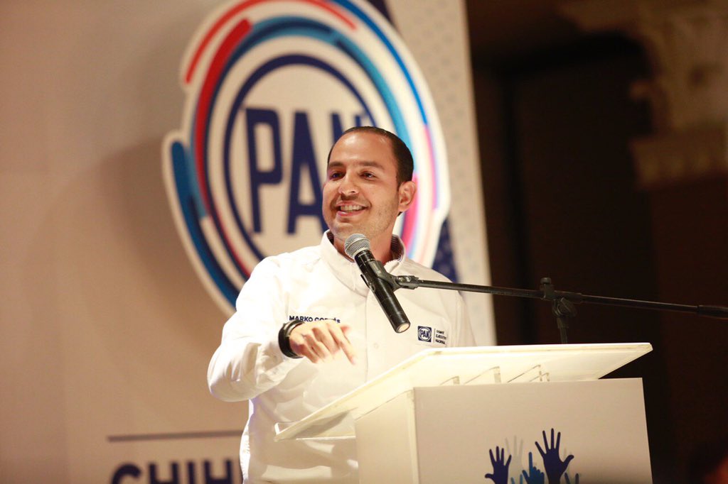 MarkoCortes's tweet photo. Hoy tocó estar con los panistas de #Chihuahua en la presentación del #PlanJuárez, donde la fortaleza de la unidad de @AccionNacional se nota con un buen gobierno que está dando resultados y escucha a su gente. #PaArribaJuárez https://t.co/3LZJbgJ9i1