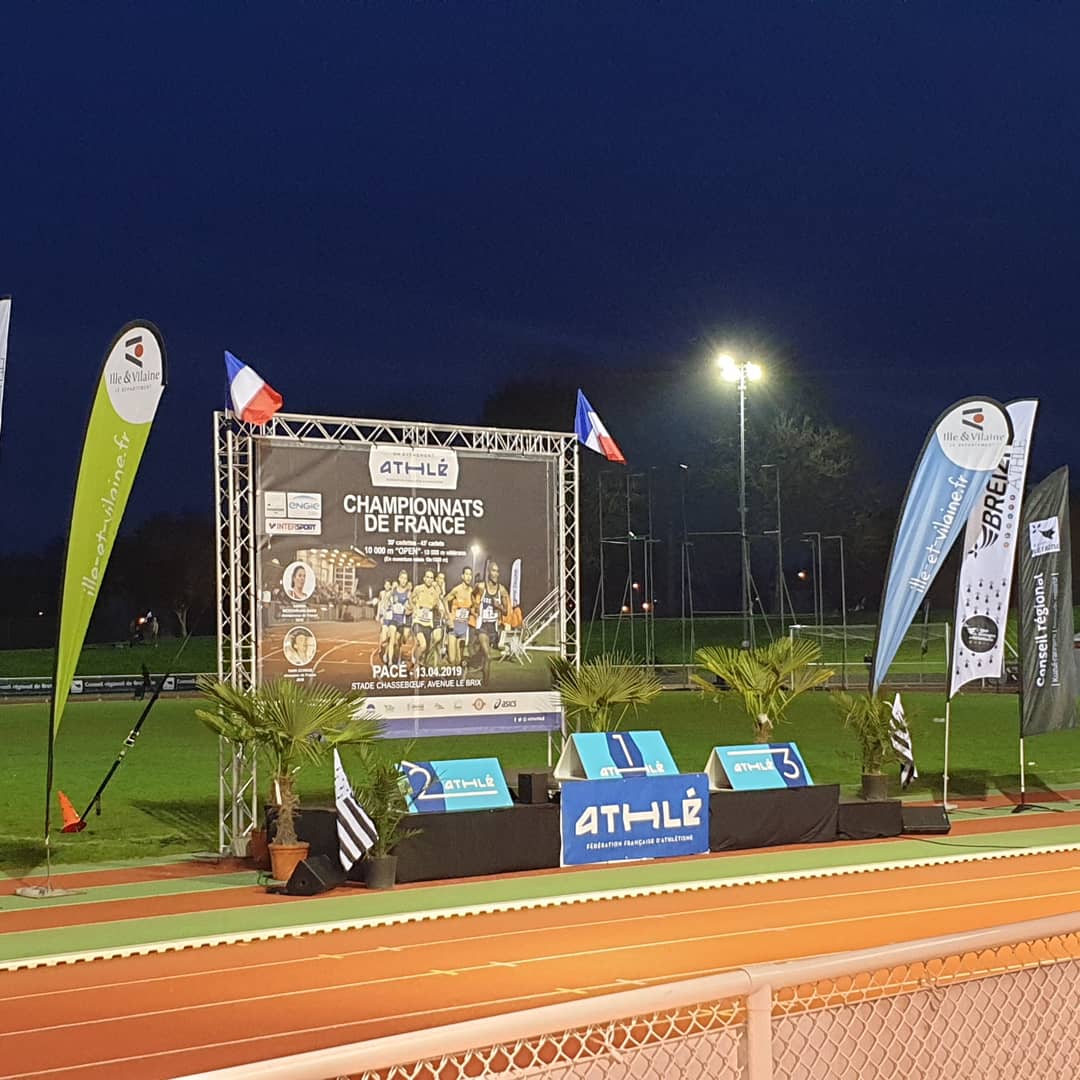UDPS35's tweet photo. Poste de secours au championnat de France de 10 000m à PACE.
Les chronos sont impressionnants!!!
#udps35 #dps #premierssecours #anps #motivation https://t.co/ZOMkQR3WGX
