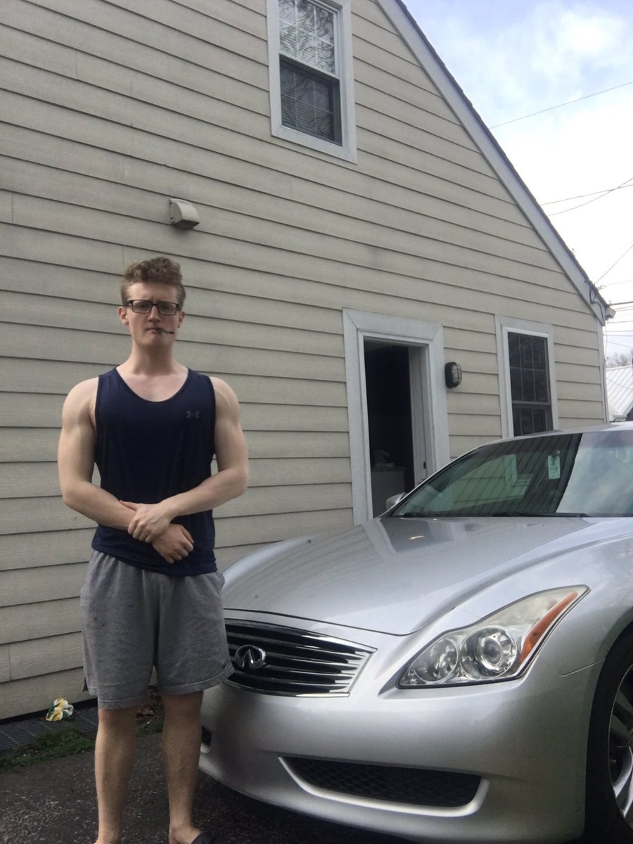 Never had a girlfriend. 

Not a single one. 

Never will. 

“Omg you’re missing out”

Maybe. 

You’re missing out on being a twitter superstar. 

Keep your girlfriends.