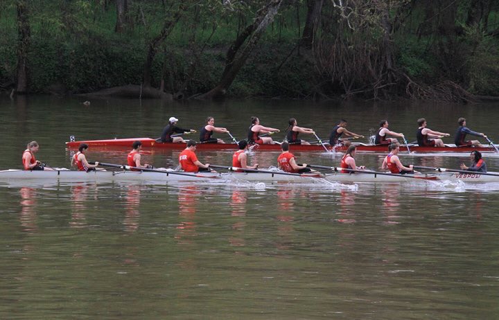 BlairCrewMD's tweet photo. Blair Crew Mixed Varsity 8 holds off Bishop Ireton down the stretch to take first place!!! #MBHS #rowing https://t.co/64JoQPSILP