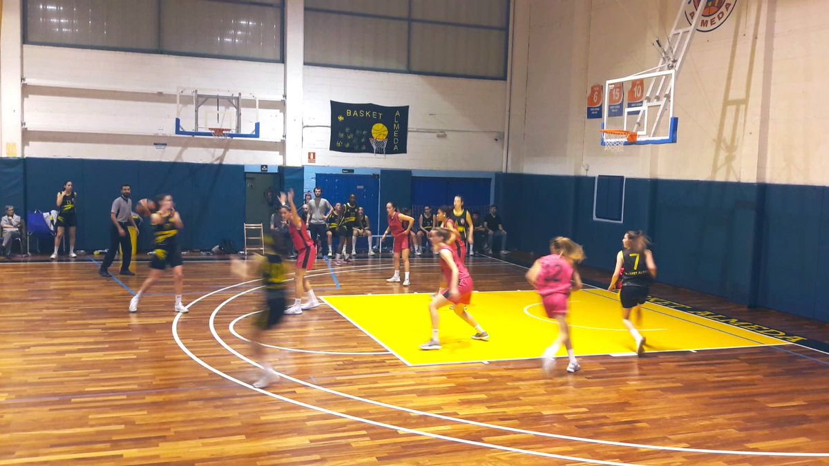 ASRBasketAlmeda's tweet photo. 🏀#JFALM 75- @FemeniMaresme 33 #AdnAlmeda #JornadaAlmeda #preferent https://t.co/uah2u13QYv