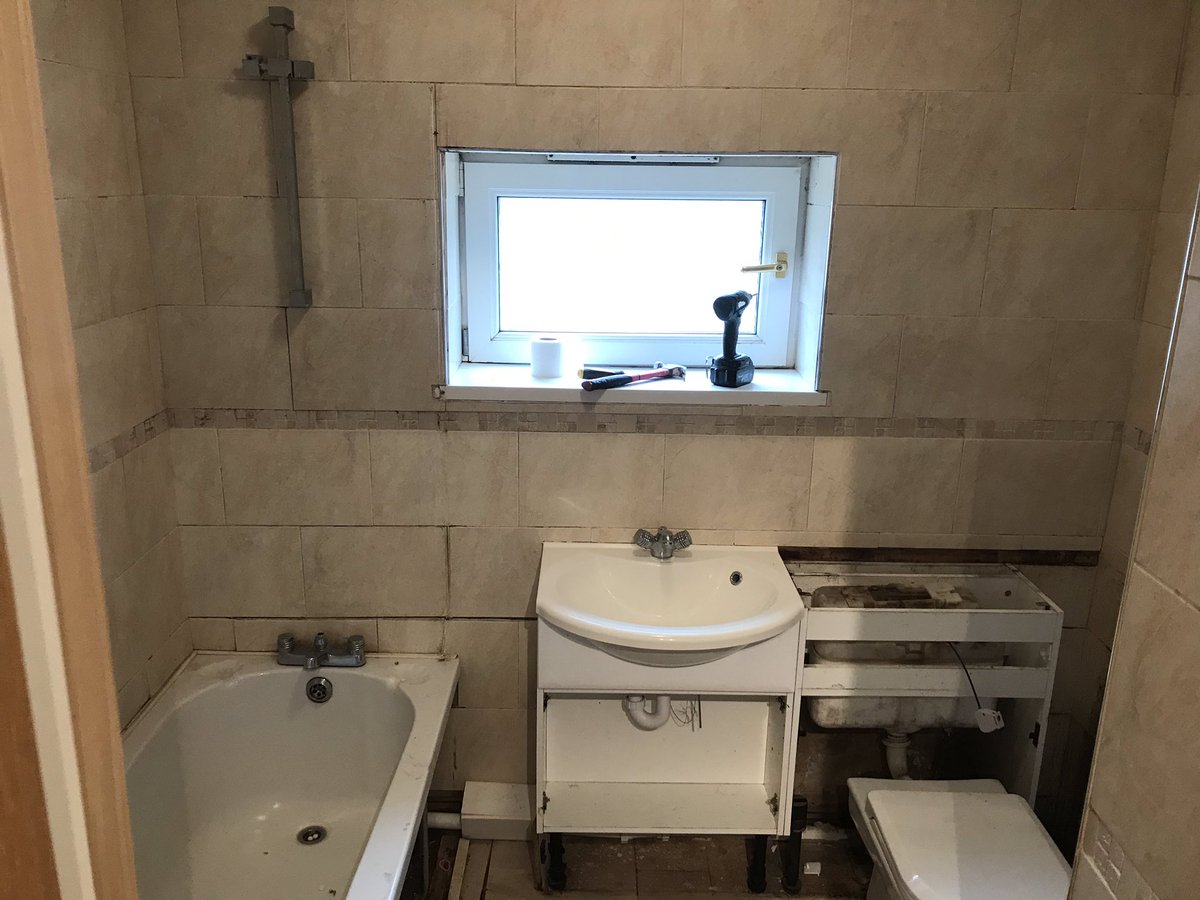 excellgas's tweet photo. Recent Bathroom Renovation https://t.co/kI1Cy1tCm0