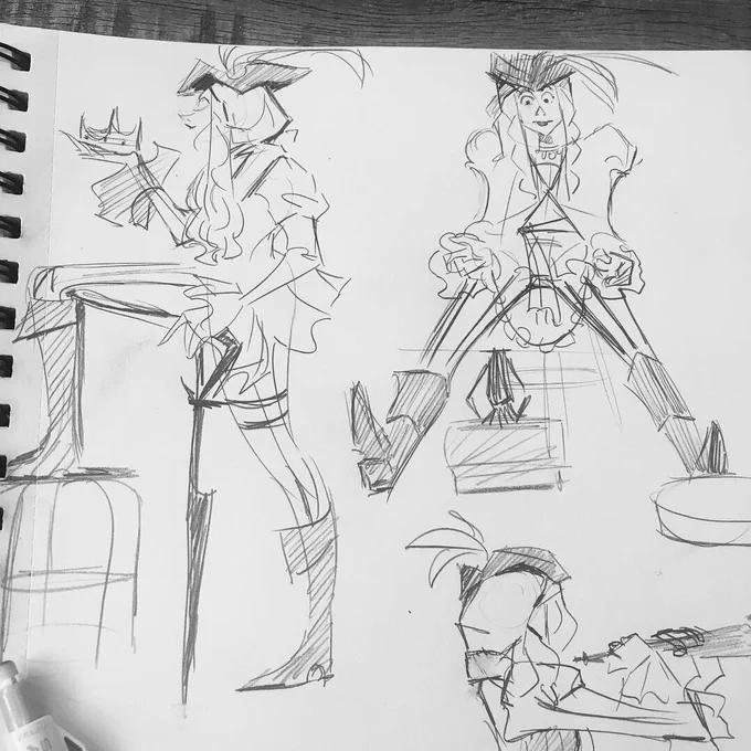 some costumed figure drawings from the other night ✨ 