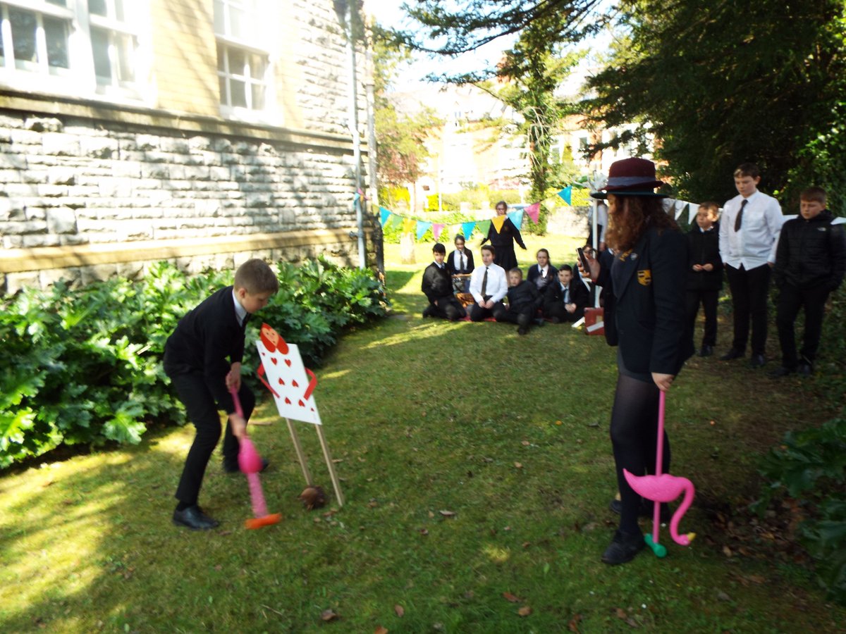 EnglishStanwell's tweet photo. Our charity committee used the last day of Stanwell Reading Week to raise money for @Lumos (who work against the displacement and institutionalisation of orphaned children), with this brilliant Alice in Wonderland croquet challenge! #StanwellReadingWeek repost: #grammarcorrection https://t.co/5mDHMImIyj