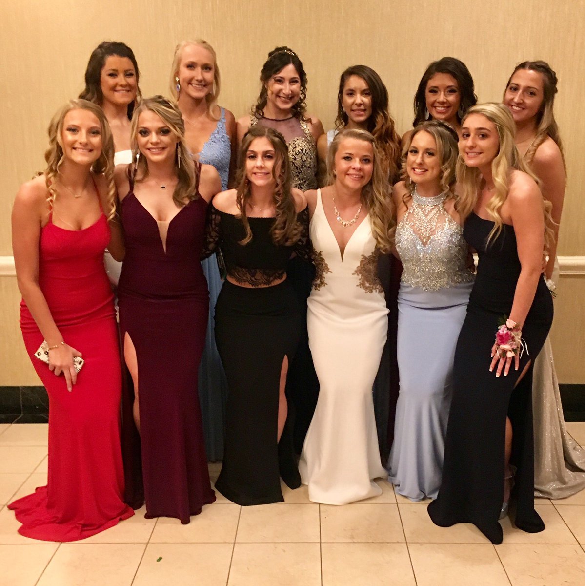 Happy prom to these talented, strong, amazing, beautiful young women! 💙💚 #varsitycheer #cheerfamily #herewego #proudtobeamustang