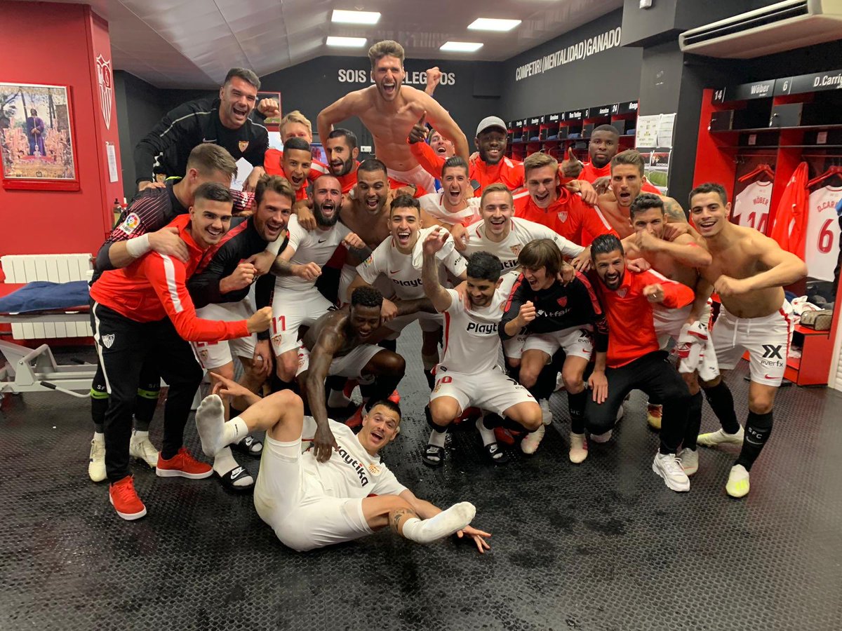 Amaras siempre a tus colores!!⚪🔴
El gran derbi es nuestro!💪🏼 #vamosmisevilla ⚽️🏟