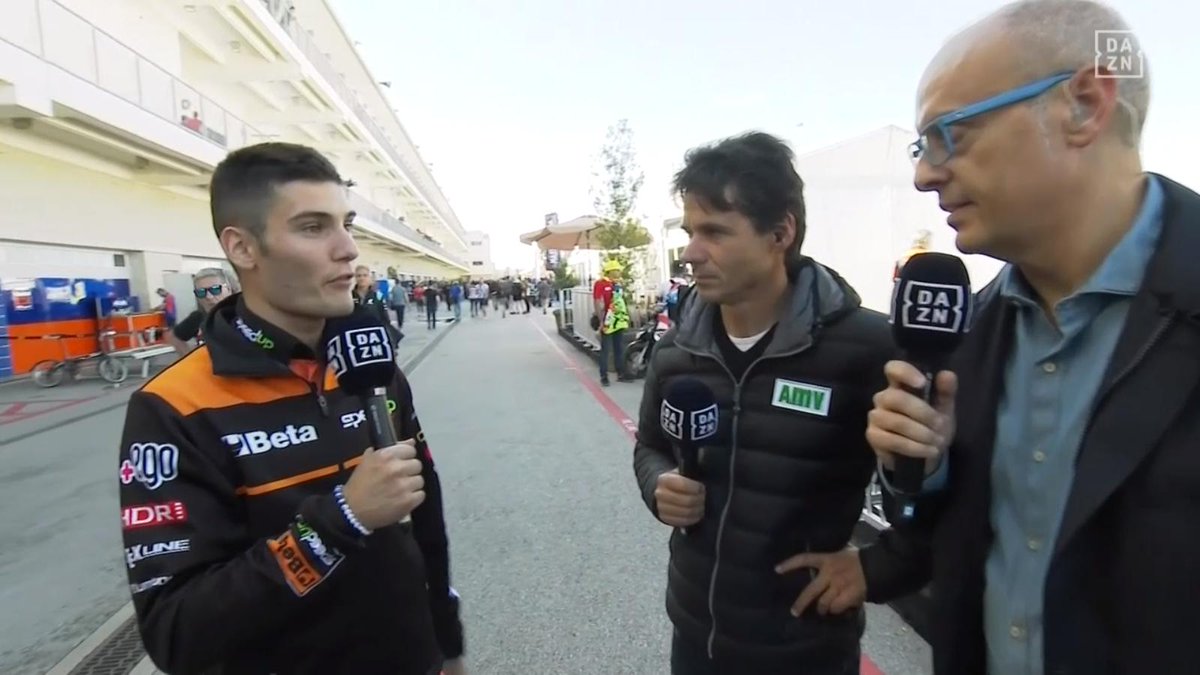 MedF1osTV's tweet photo. Ahora es @Jorge_Navarro9 el que se une a @ErnestRiveras y @criville_alex: ''Me siento muy arropado en el equipo. El éxito es piloto, equipo y moto. Vamos mejorando cada carrera y espero que pronto estemos ahí''. @DAZN_ES #PolePost https://t.co/fu0sN9IEMB