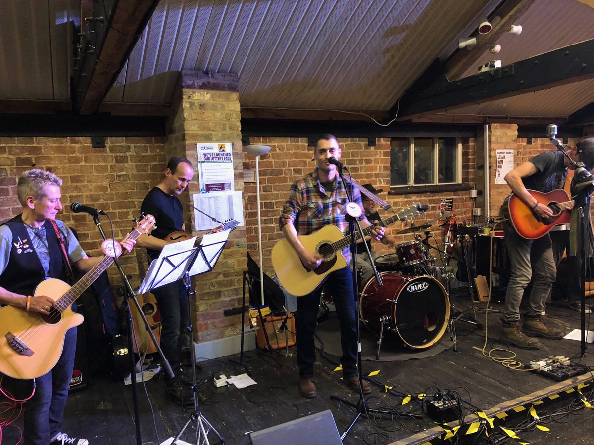 Waresthemusic tweet media