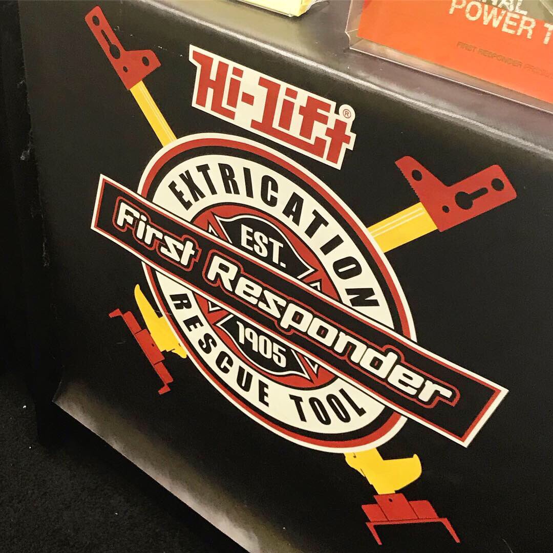 EMSMexico's tweet image. @emsmexico orgulloso distribuidor en Mexico de @hiliftjacks 

#EMSMexico #EquipandoALosProfesionales #EMSMex #SoloEMS #FDIC #Rescate #Paramedicos #Bomberos #ProteccionCivil #Rescatistas