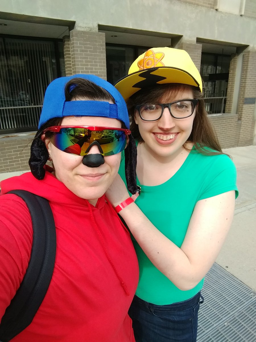 meggiec92's tweet photo. We might be a little goofy
#agoofymove #cosplay #classicdisney https://t.co/KxKwidVHiu