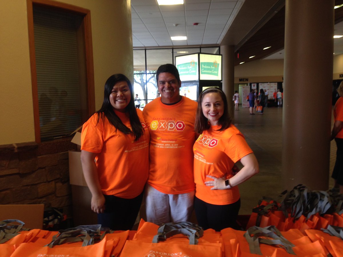 LAlbertTPF's tweet photo. An inspired and inspiring day volunteering @neuro_challenge Foundation Parkinson's Expo! A phenomenal opportunity for the Parkinson's community to gather to connect, learn and share! @AgeFriendlySRQ https://t.co/cUer0oQU3v