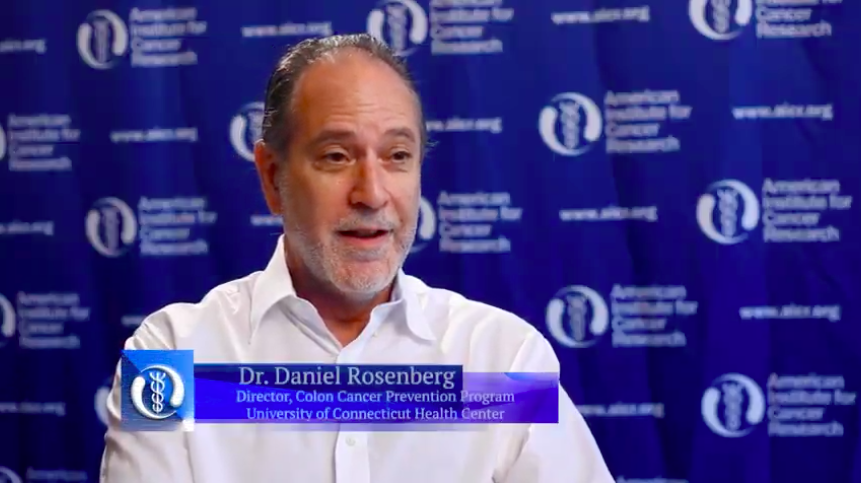 aicrtweets's tweet photo. Read about Dr. Daniel Rosenberg’s research on reducing the risk of colorectal cancer through diet management. https://t.co/9o3FDD3ksQ https://t.co/0jfD193tXe