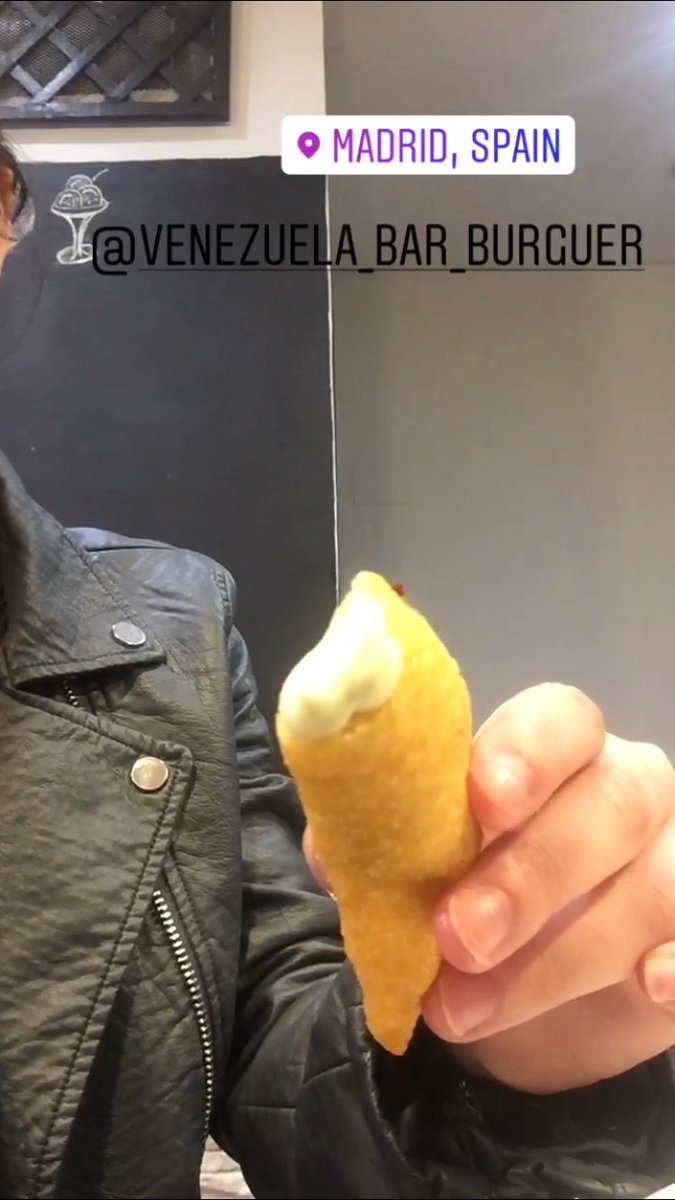 xversacxe's tweet photo. Mis panitas de Twitter vengo a contarles que con mucho esfuerzo mi Familia inaguró hoy un pequeño Bar en Madrid donde servimos comida Venezolana. 
Esta ubicado en Aluche, Calle de los Yebenes 74. 
Con un RT me ayudarían un montón para atraer clientes. 
¡Gracias! 💛💙❤️ https://t.co/Lnak2ZTxYA