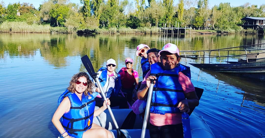 liadelprado's tweet photo. Otro hermoso sabado de remo!! Recorrido 6km. Vamos por mas. #RemerasRosasLaPlata #Remo #Concientizacion #remarporlavida #cancerdemama #sobrevivientes #paddle #paddleforlife #paddlingforlife #pinkpower #pinkpaddlers #breastcancer #breastcancersurvivor #breastcancerawareness https://t.co/E5vc92plje