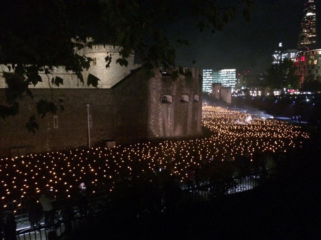 RedRoseRemember's tweet image. Beyond the Deepening Shadow: The Tower Remembers – Armistice Day 100 redroseremembrance.wordpress.com/2019/04/13/bey…