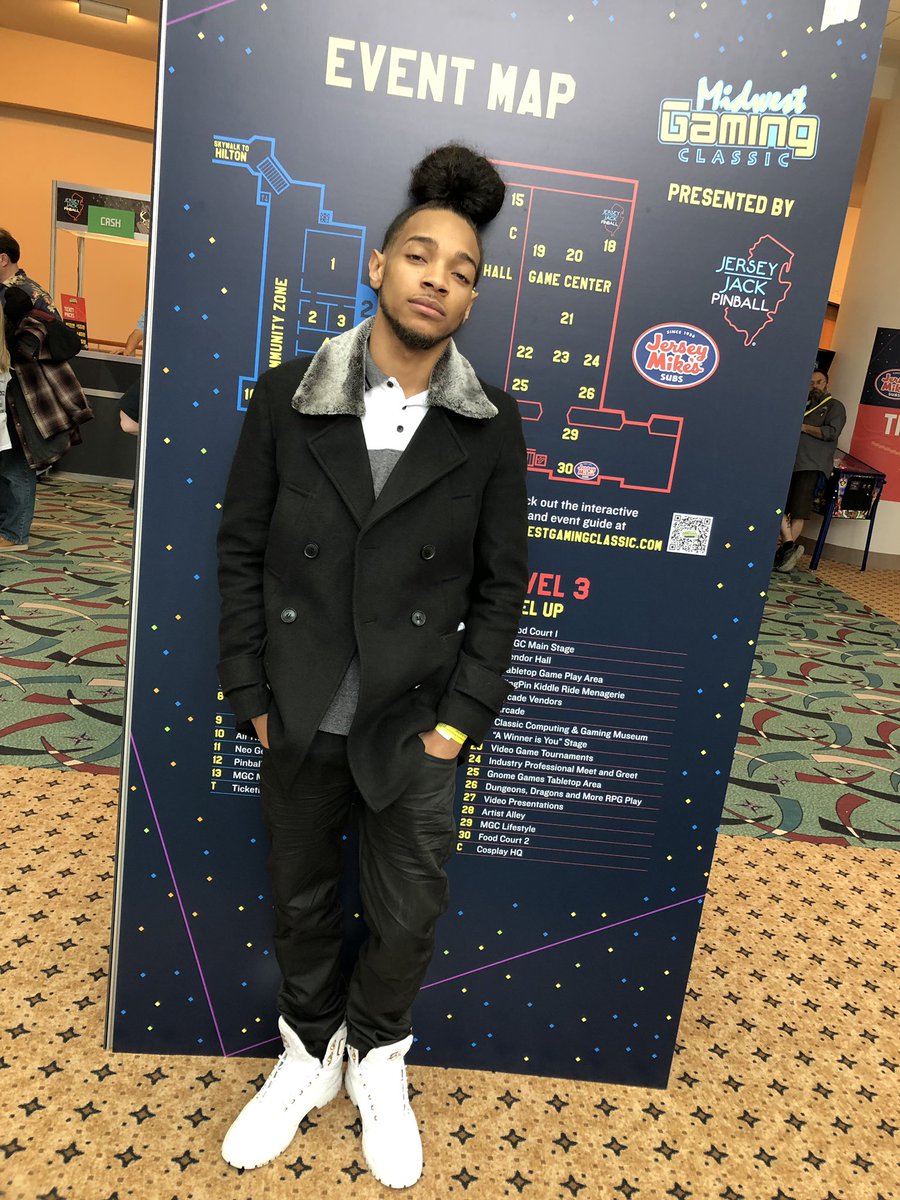 GamerLeadz's tweet photo. GamerLeadz Checking In At Midwest Gaming Classic @MGC_gaming 🎮👾
#GamerLeadz #gaming #midwestgamingclassic #mgc #chicagogamer #vr #virtualreality #pinball #arcade #arcadegames #thingstodoinmilwaukee #retrogaming #retrogames https://t.co/2oi3RfB3AS