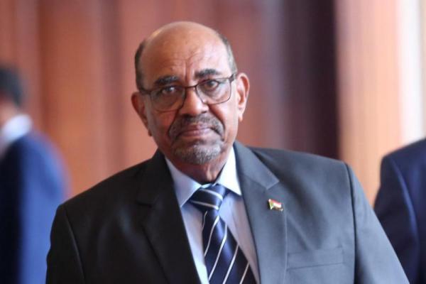 PusatBeritaID's tweet photo. Dikudeta Militer, Presiden Sudan Akhirnya Lengser - https://t.co/zTRCz0VCn4 https://t.co/fY5Y4BExmU