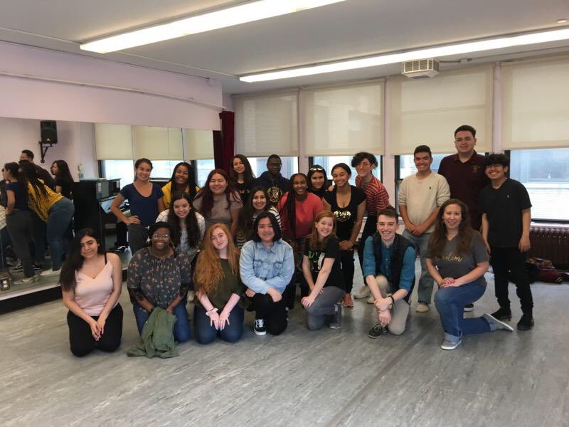 schschoir's tweet photo. Great day today in NYC. Broadway Workshop-Sang and learned choreography for “One Short Day” with Glenda’s understudy. Empire State Building and tonight “Wicked!” #suncameoutforus #randomguyinESBpic #learnedtovemusicals #blisterscantholdusdown @HumbleISD_SCHS https://t.co/BUK4o1SF82